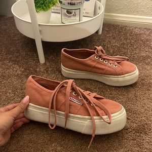 light pink platform supergas